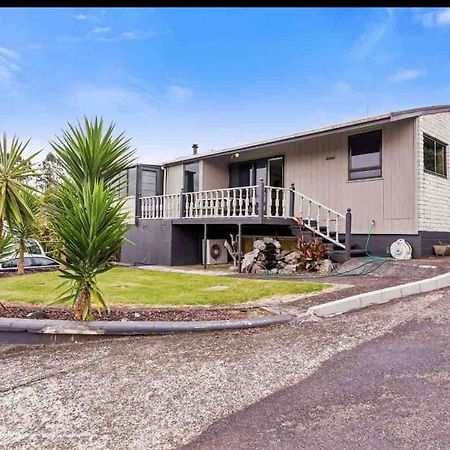 Mountain Top Kiwi Star Holiday Home Rotorua Extérieur photo